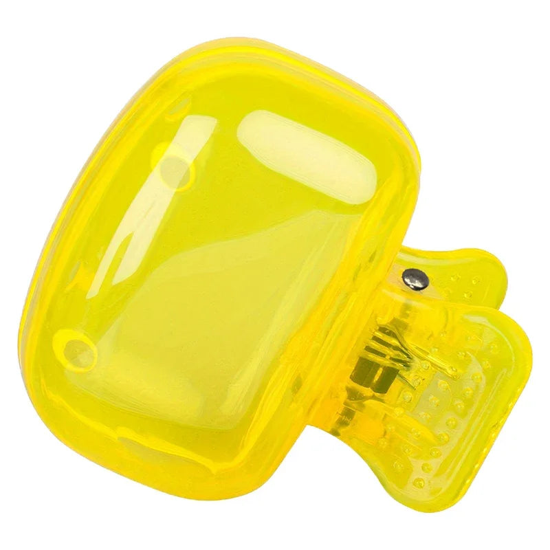 Toothbrush Head Protector Cap – Portable Snap-On Cover Clip for Travel & Home in 13 Colours